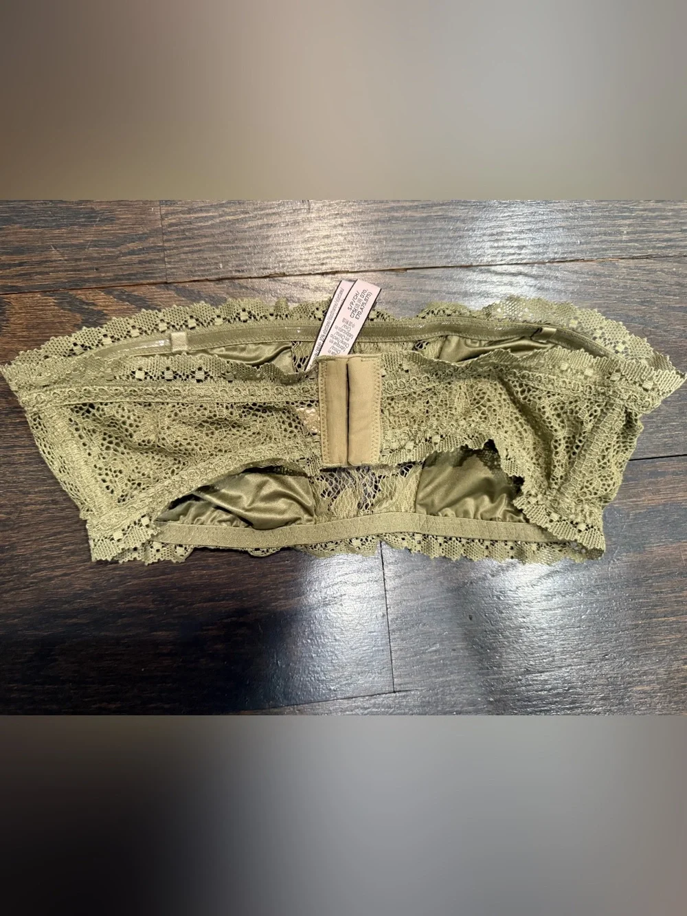 Victoria secret Olive Green Lace Bandeau Bralette Size small NEW tags removed